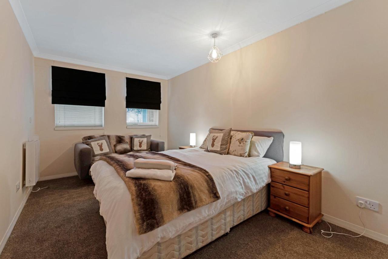 Elegant & Unique Getaway - Spacious 3 Bedroom, 2 Bathroom City Centre Apartment - Free Allocated Parking. Edinburgh Dış mekan fotoğraf