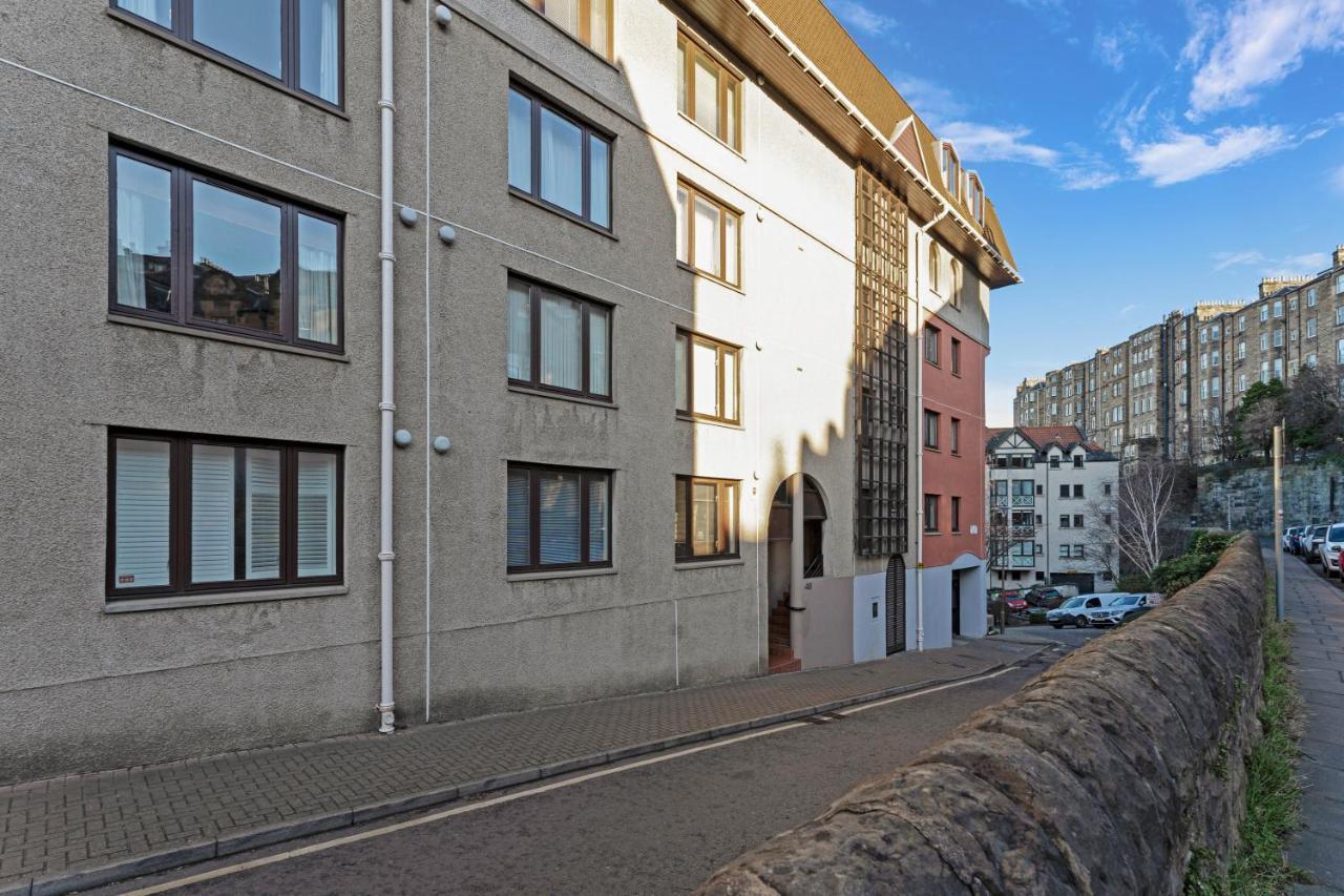 Elegant & Unique Getaway - Spacious 3 Bedroom, 2 Bathroom City Centre Apartment - Free Allocated Parking. Edinburgh Dış mekan fotoğraf